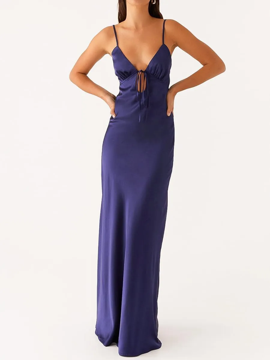 HENGEN 2025 Sexy Women's High-end Fashion Outfit with Hollowed Out V-Neck Camisole Dress, Backless Dress, Long Skirt